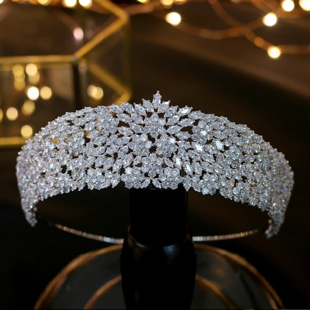Swarovski wedding crown tiara